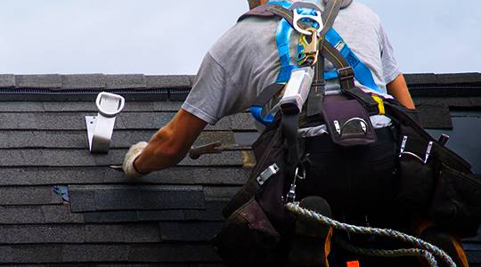 Roofing Contractors Install Commercial Roofing in Grand Rapids