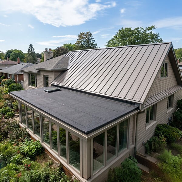 Bitumen roofing material on a home in Michigan