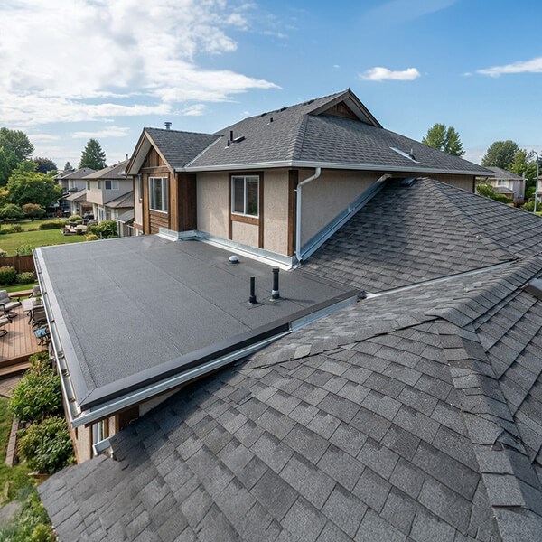Michigan home with Bitumen roofing from our professional roofers